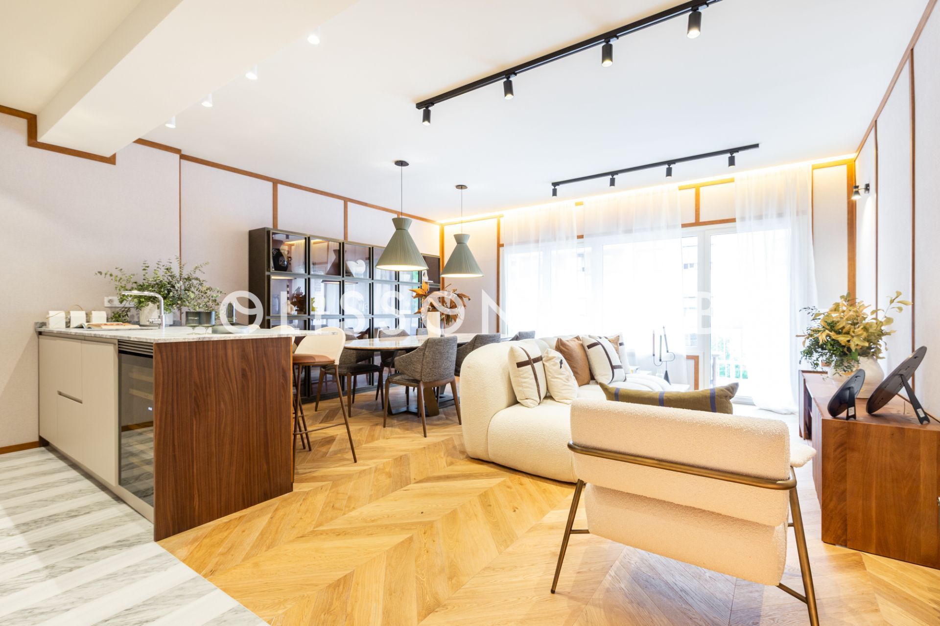 Living room of Flat for sale in  Madrid Capital  with Air Conditioner, Heating and Terrace