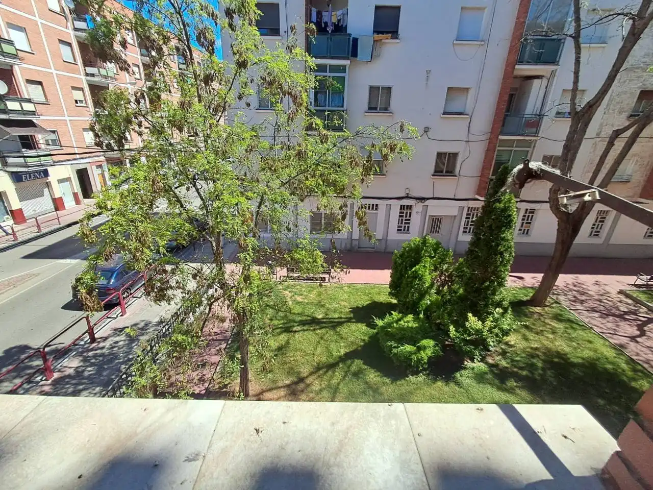 Jardín de Piso en venta en  Logroño con Calefacción y Terraza