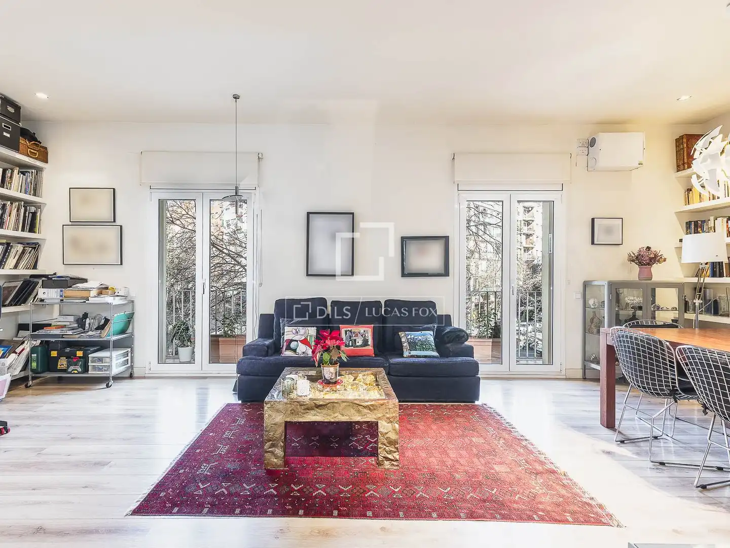 Sala d'estar de Pis en venda en Barcelona amb Aire condicionat, Calefacció i Parquet