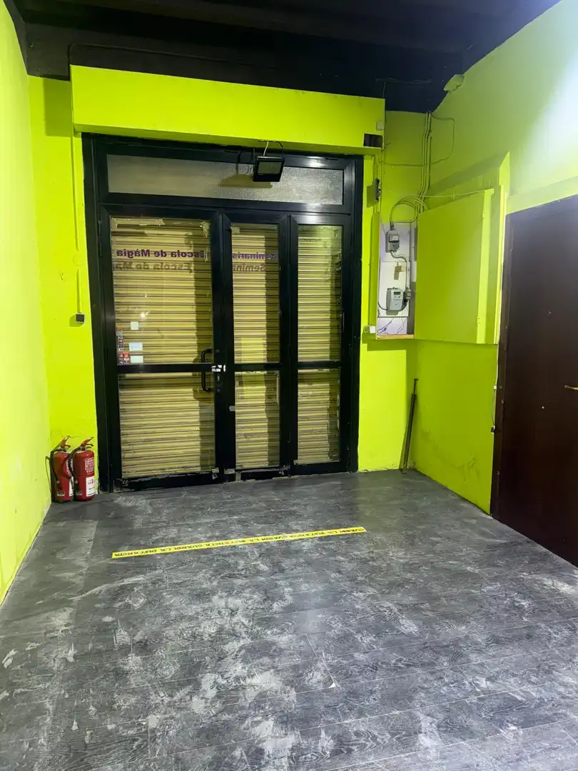Local comercial en venta en Sants - Montjuïc, imagen 4