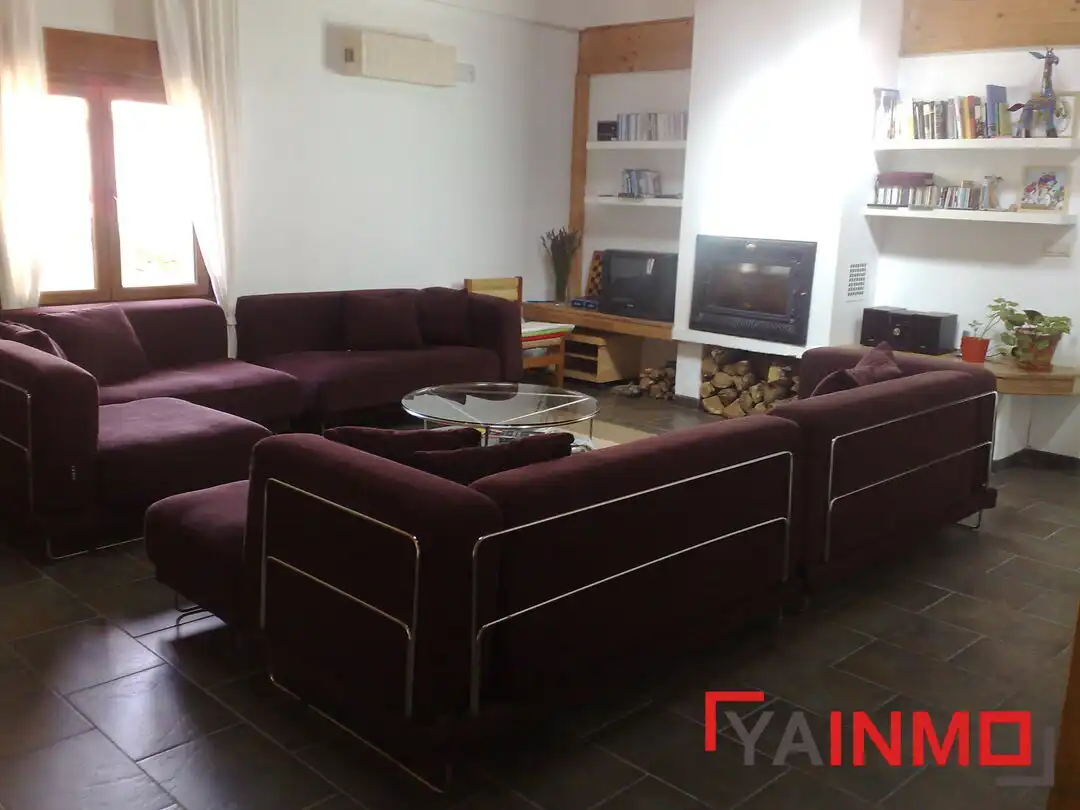 Sala de estar de Casa o chalet en venta en Condado de Treviño con Calefacción, Jardín privado y Parquet