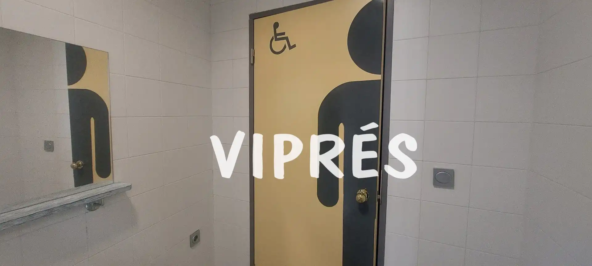 Bathroom of Office for sale in Mérida  with Air Conditioner