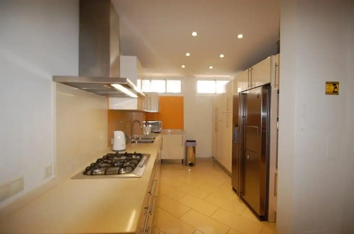 Planta baja en venta en Nueva Andalucía centro