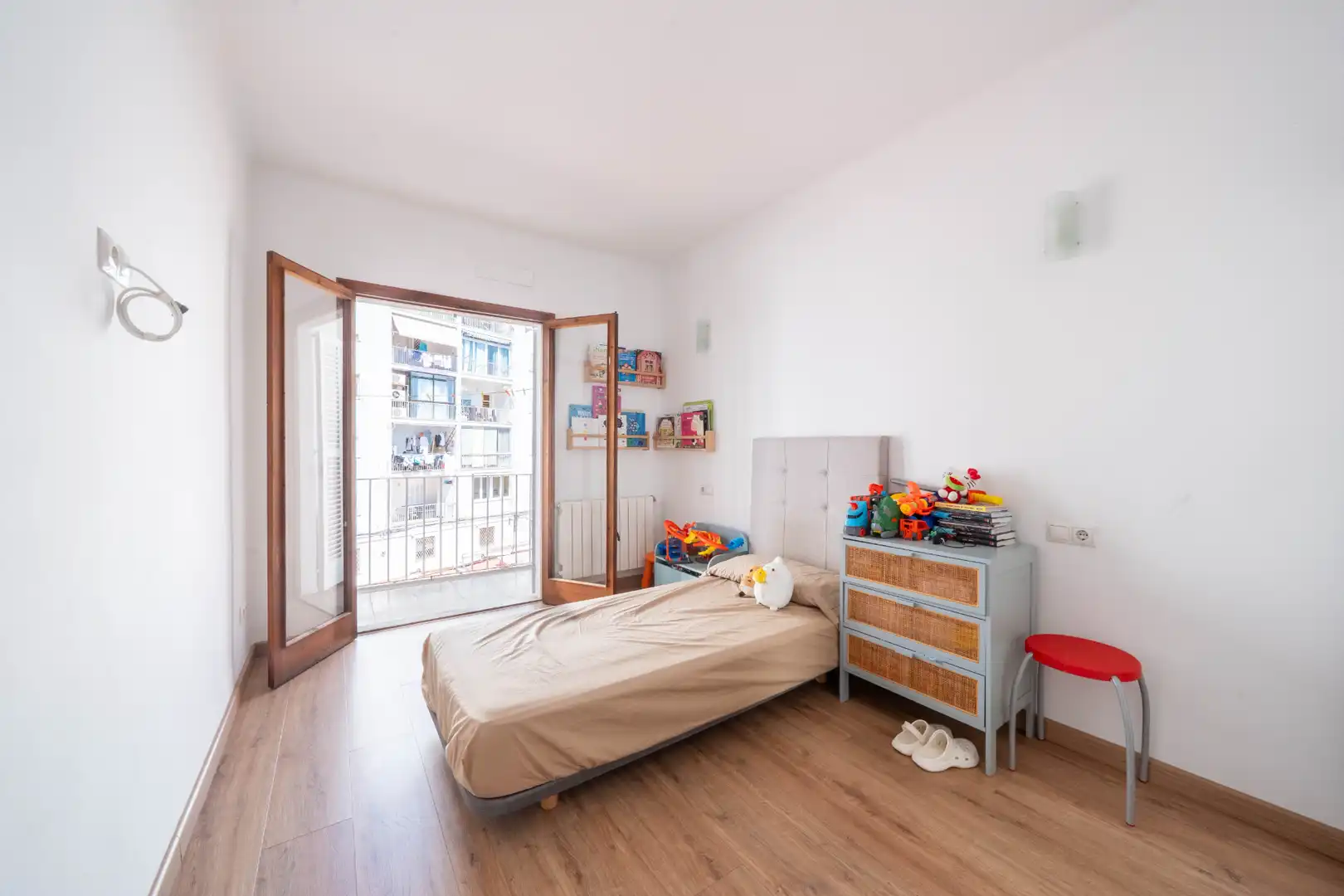Bedroom of Flat for rent in  Palma de Mallorca  with Air Conditioner, Heating and Terrace