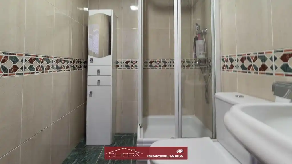 Badezimmer von Einfamilien-Reihenhaus zur Miete in Náquera mit Heizung, Privatgarten und Terrasse