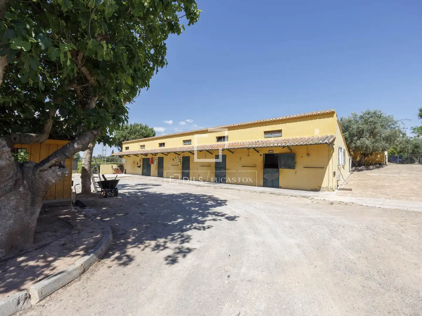 Vista exterior de Finca rústica en venta en Rocafort con Aire acondicionado, Jardín privado y Terraza