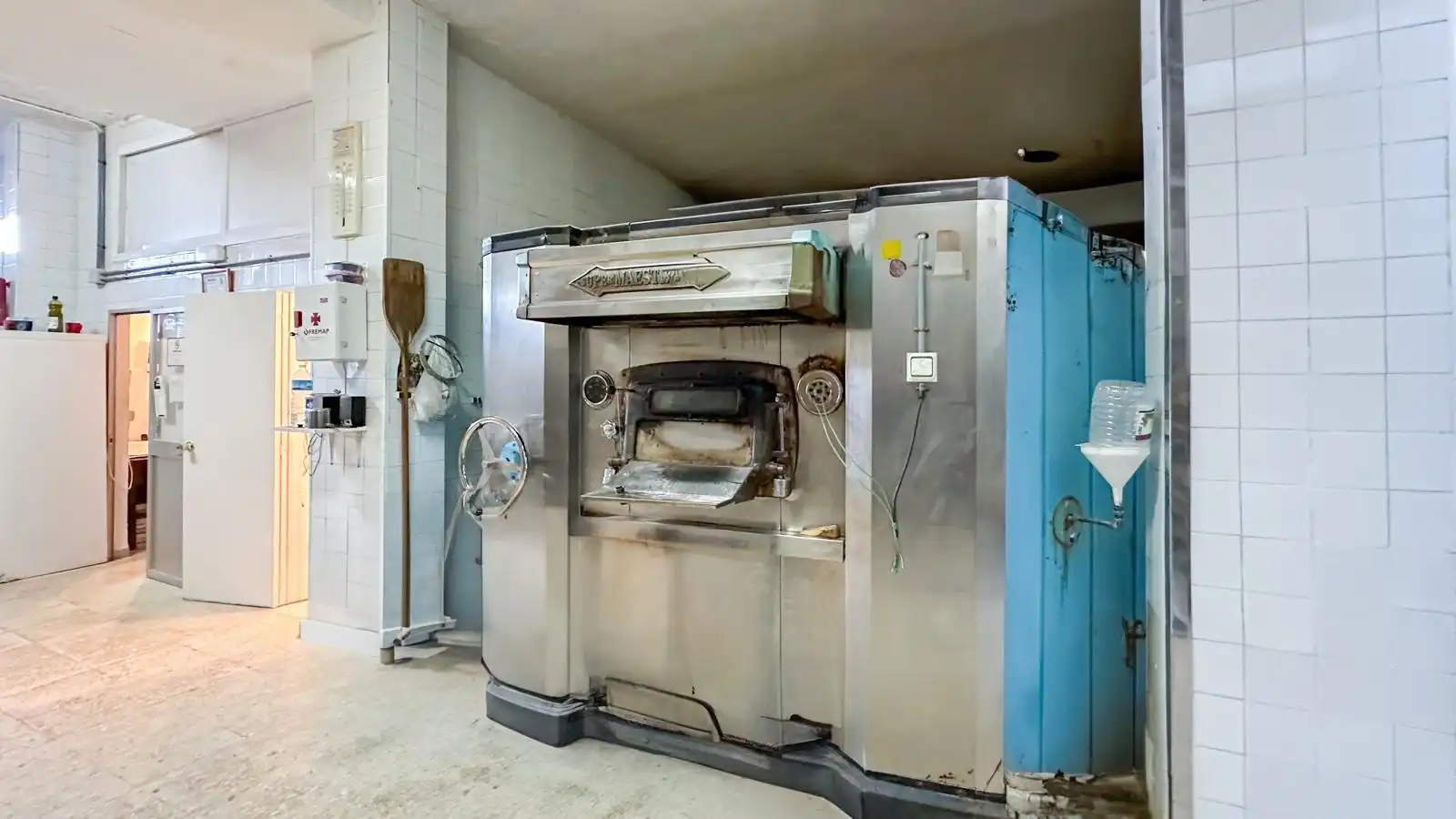 Inmuebles singulares con ascensor en venta en Avenida Blas Infante 62, imagen 20