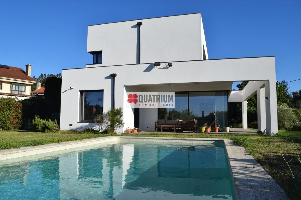 Exterior view of House or chalet for sale in Teo  with Heating, Private garden and Terrace