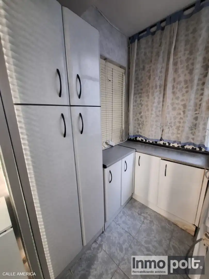 Kitchen of Flat for sale in Móstoles  with Oven and Balcony