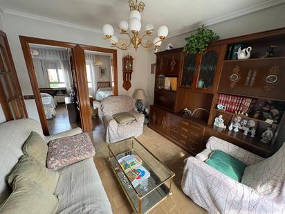 Living room of Flat for sale in  Madrid Capital  with Air Conditioner and Heating