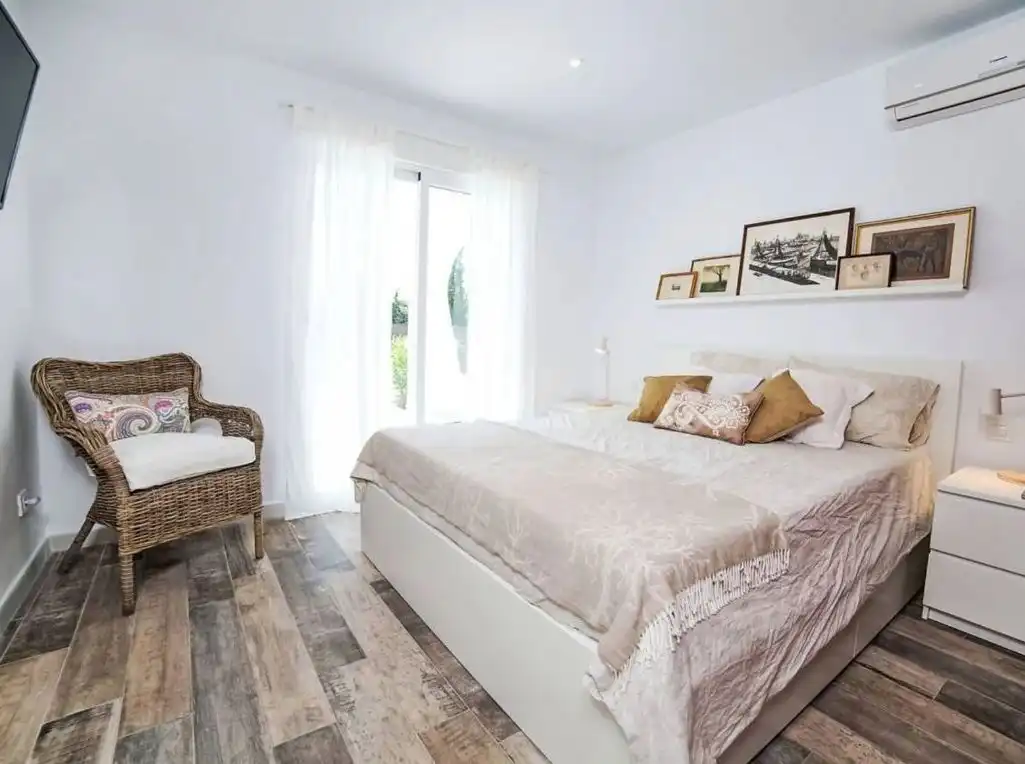 Habitación de Casa o chalet en venta en Calpe / Calp con Aire acondicionado, Calefacción y Jardín privado