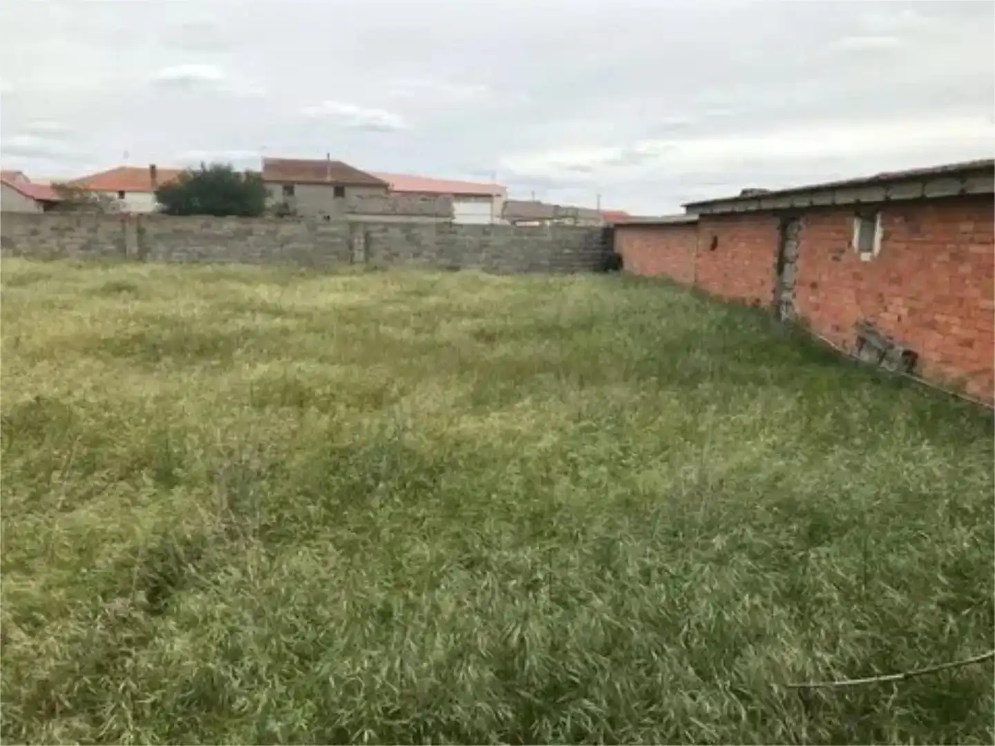 Finca rústica en venta en Cuéllar con Jardín privado y Amueblado
