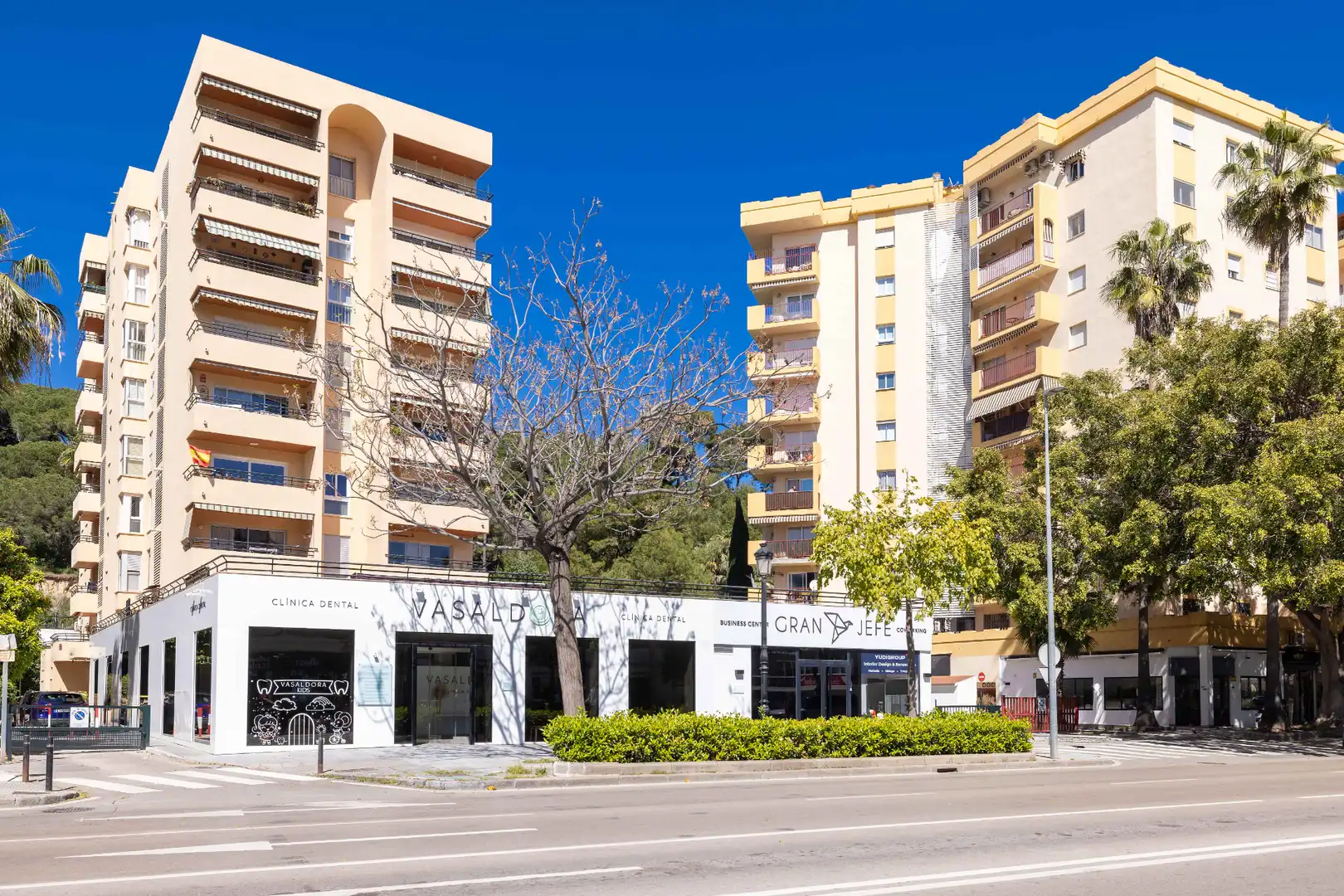 Vista exterior de Piso en venta en Marbella con Aire acondicionado, Calefacción y Terraza