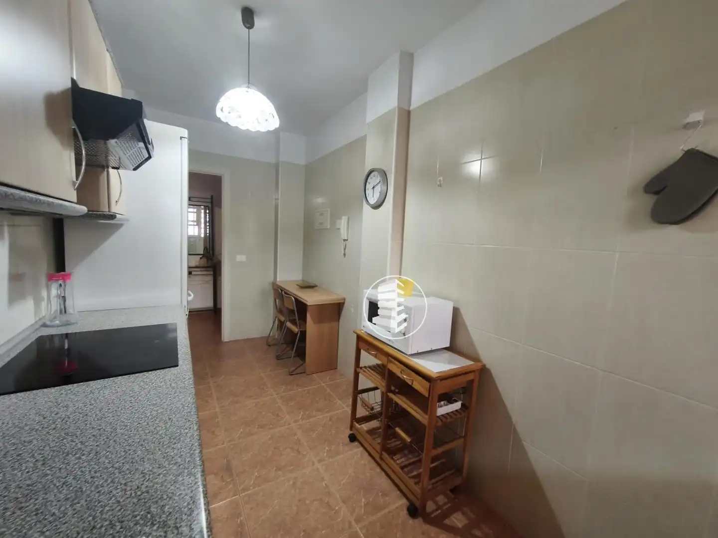 Cocina de Piso de alquiler en Candelaria con Jardín privado, Terraza y Piscina