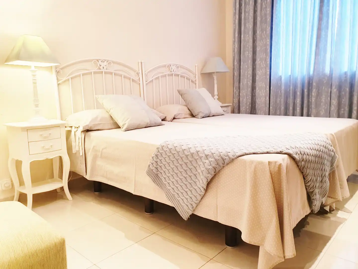 Schlafzimmer von Wohnung zum Verkauf in Barcelona mit Klimaanlage, Heizung und Möbliert