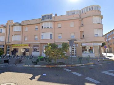 Piso en venta en Calle Huertas