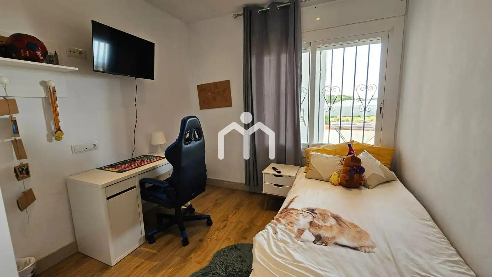 Habitación de Casa o chalet en venta en Cabrils con Calefacción, Parquet y Terraza