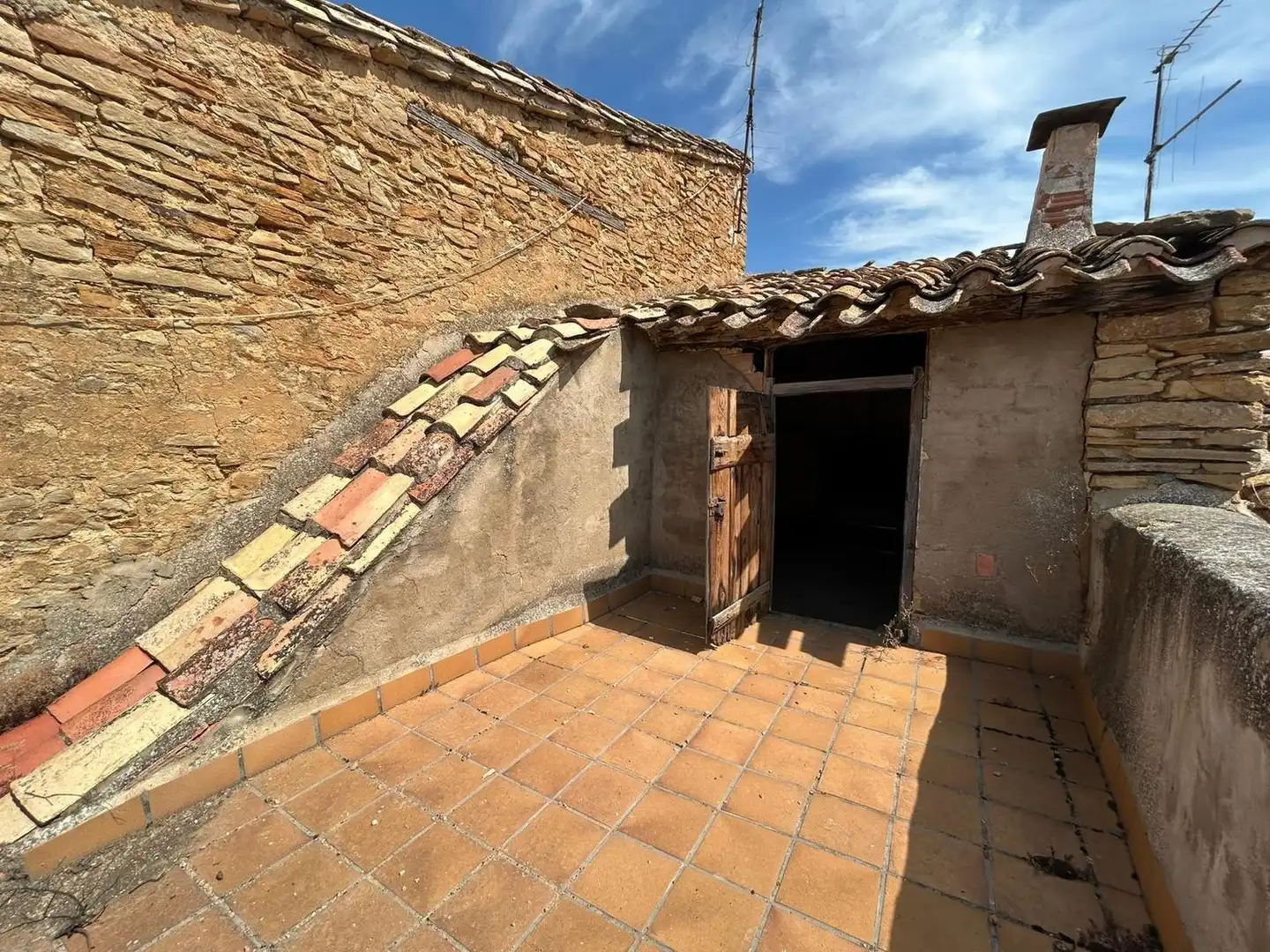 Vista exterior de Casa o xalet en venda en Cinctorres amb Terrassa i Traster