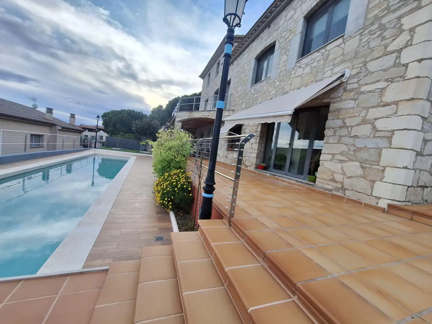 Piscina de Casa o chalet en venta en Castellar del Vallès con Aire acondicionado, Calefacción y Jardín privado