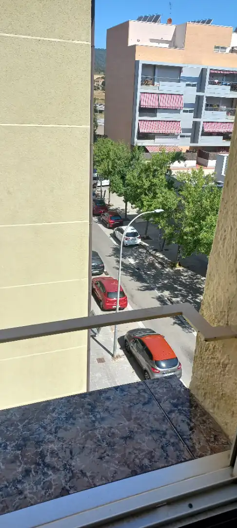 Aparcament de Pis en venda en Terrassa amb Calefacció, Forn i Alarma