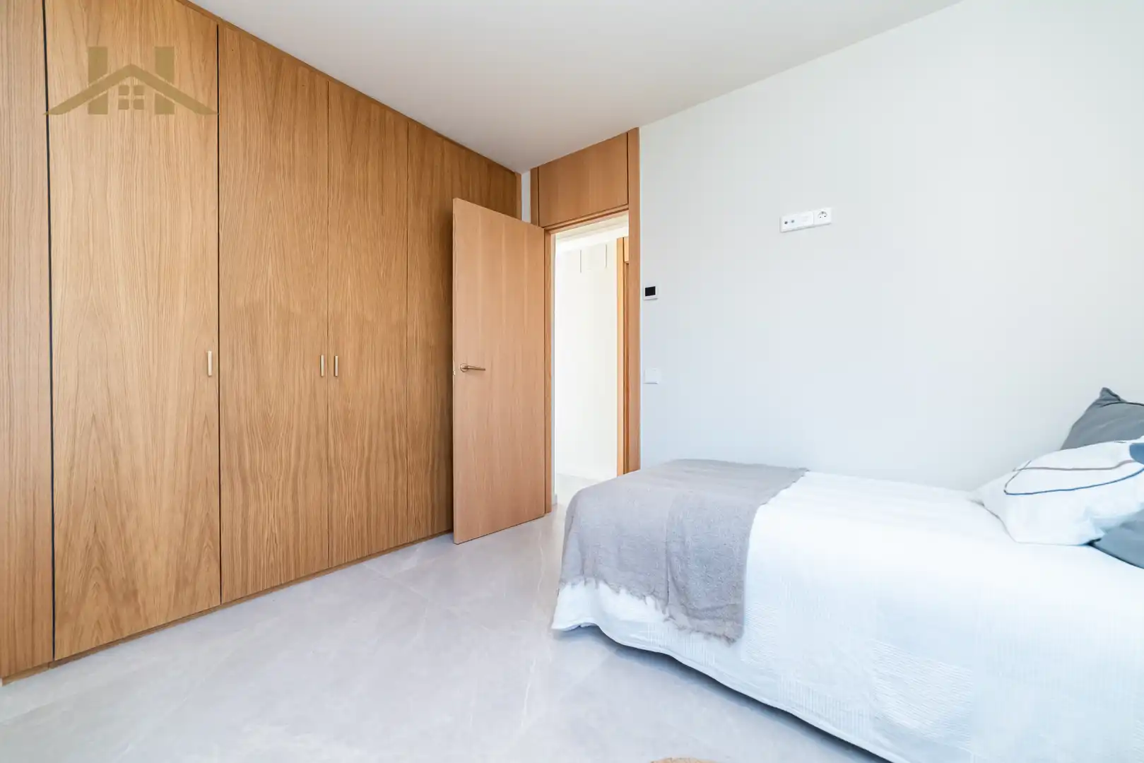 Dormitori de Casa o xalet en venda en Pozuelo de Alarcón amb Aire condicionat, Calefacció i Jardí privat