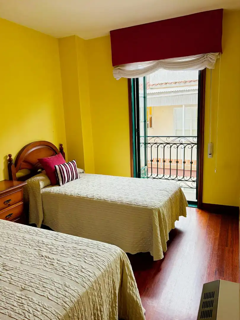Bedroom of Flat for rent in Cangas   with Furnished and Balcony