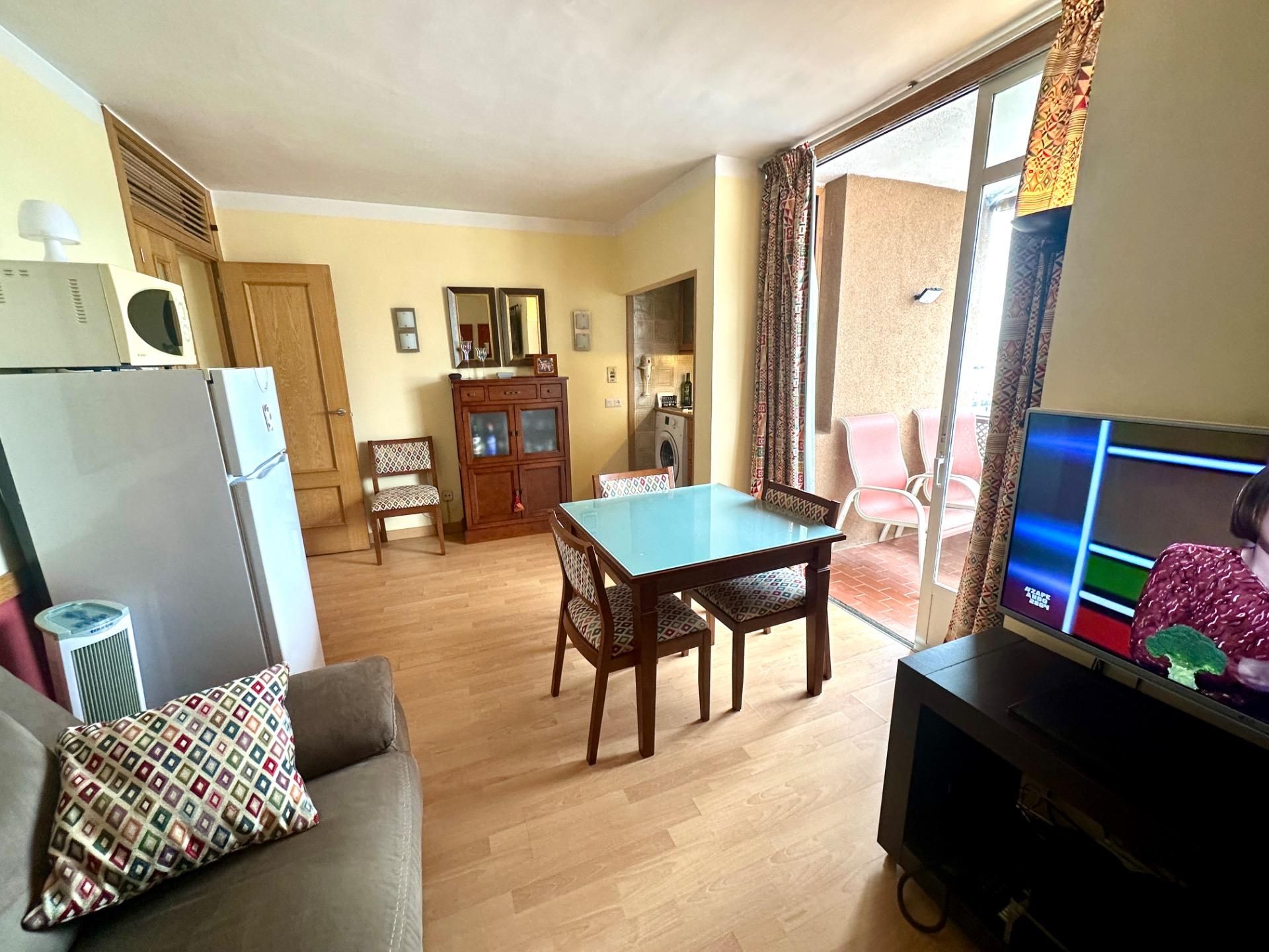 Sala d'estar de Apartament en venda en Fuengirola amb Aire condicionat, Calefacció i Terrassa