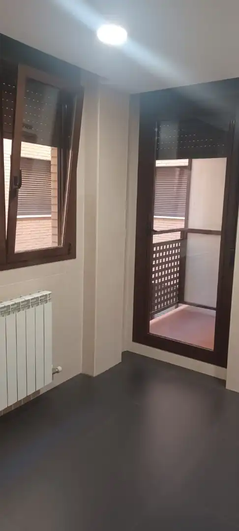 Flat with pool for sale in Calle del Ibón de Astún, imagen 6