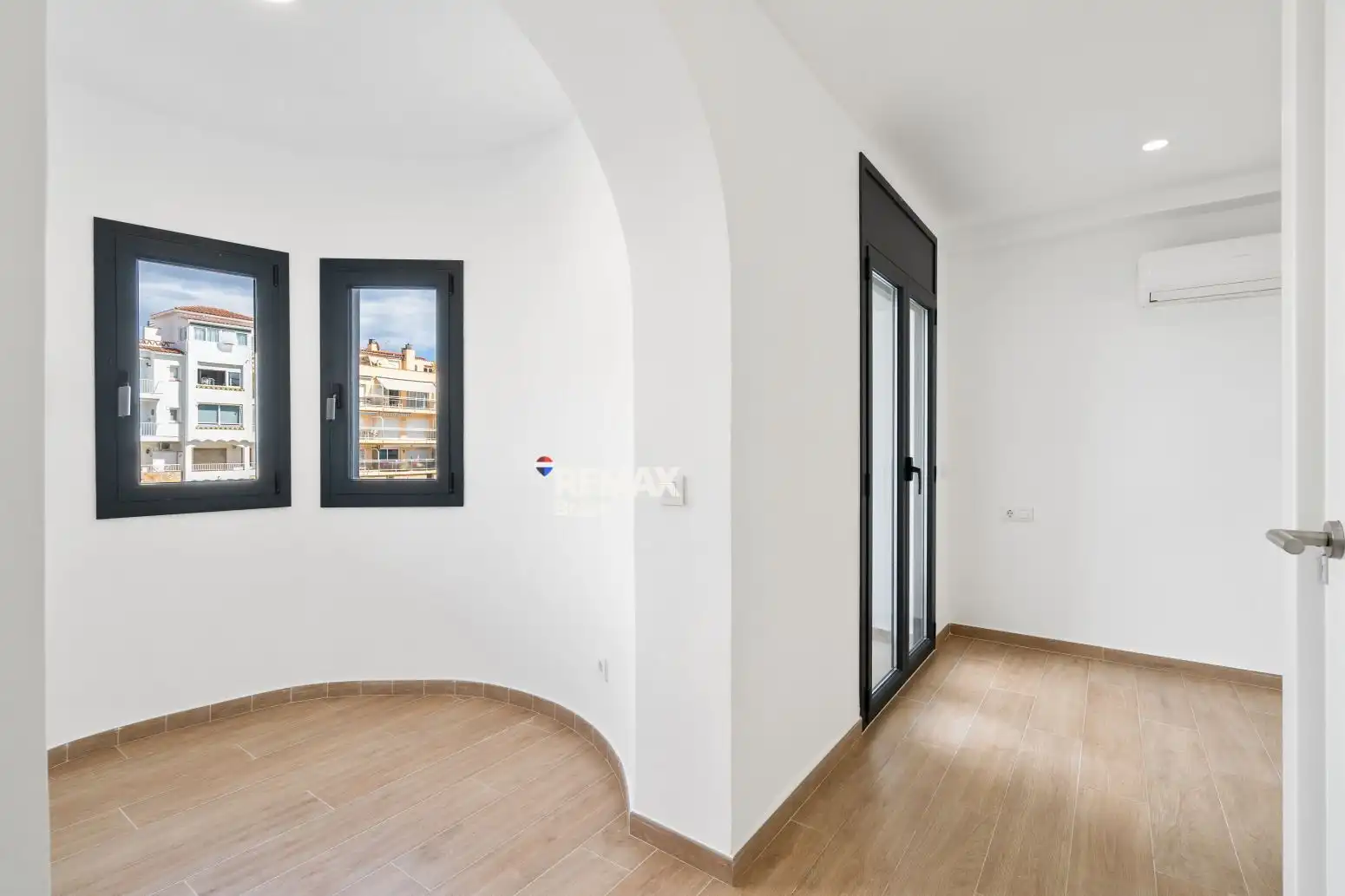 Dormitori de Casa o xalet en venda en Empuriabrava amb Aire condicionat, Calefacció i Terrassa