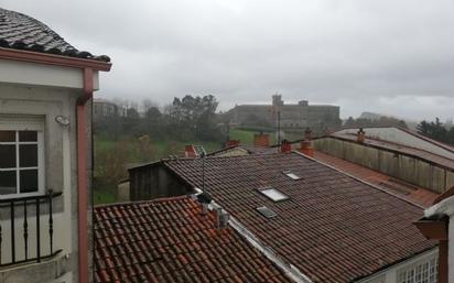 Vista exterior de Casa o xalet en venda en Santiago de Compostela 