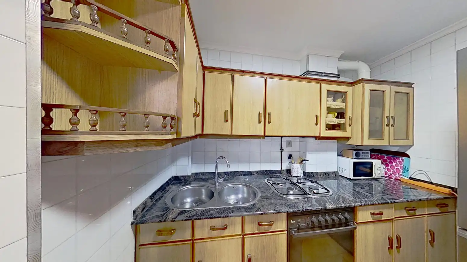 Kitchen of Flat for sale in Torrelavega   with Heating, Parquet flooring and Storage room