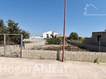 Terreny residencial en venda a Calle l'Illa de Hierro