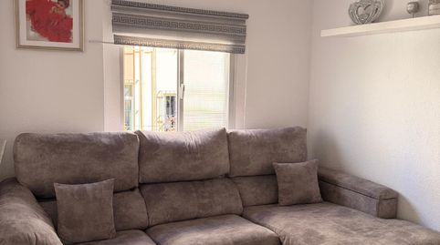 Foto 3 de Piso en venta en Calle Obispo Martínez Castrillón, Mangas Verdes - Las Flores - Parque del Sur, Málaga Capital