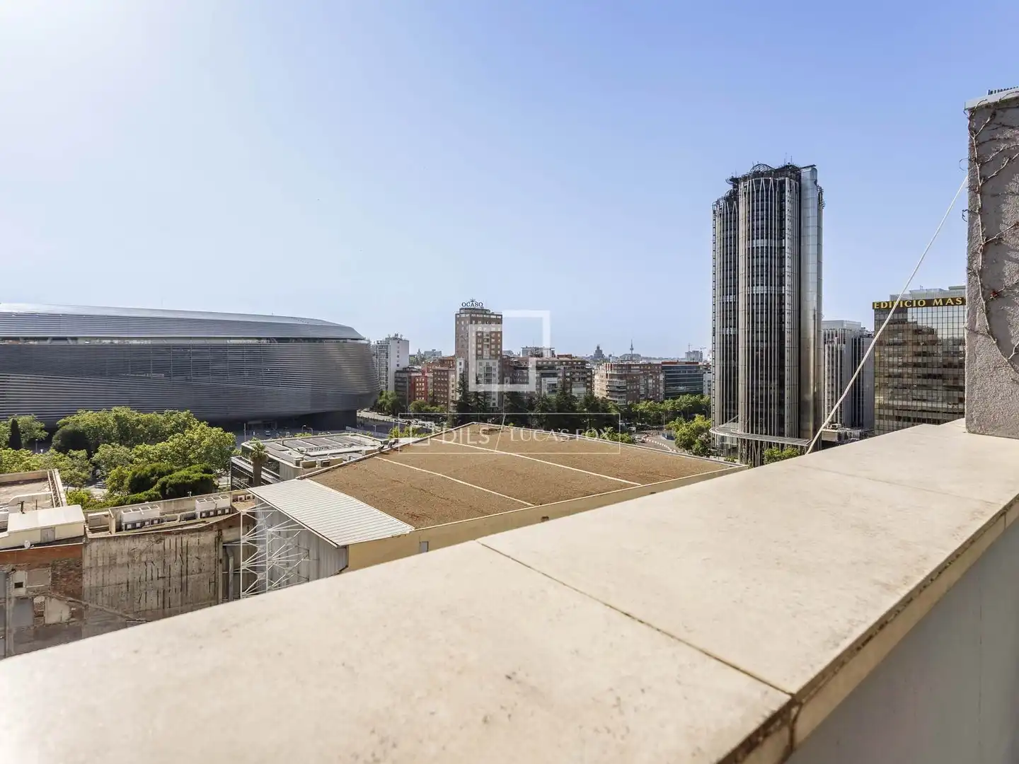 Außenansicht von Dachboden zur Miete in Madrid mit Klimaanlage, Heizung und Parkett