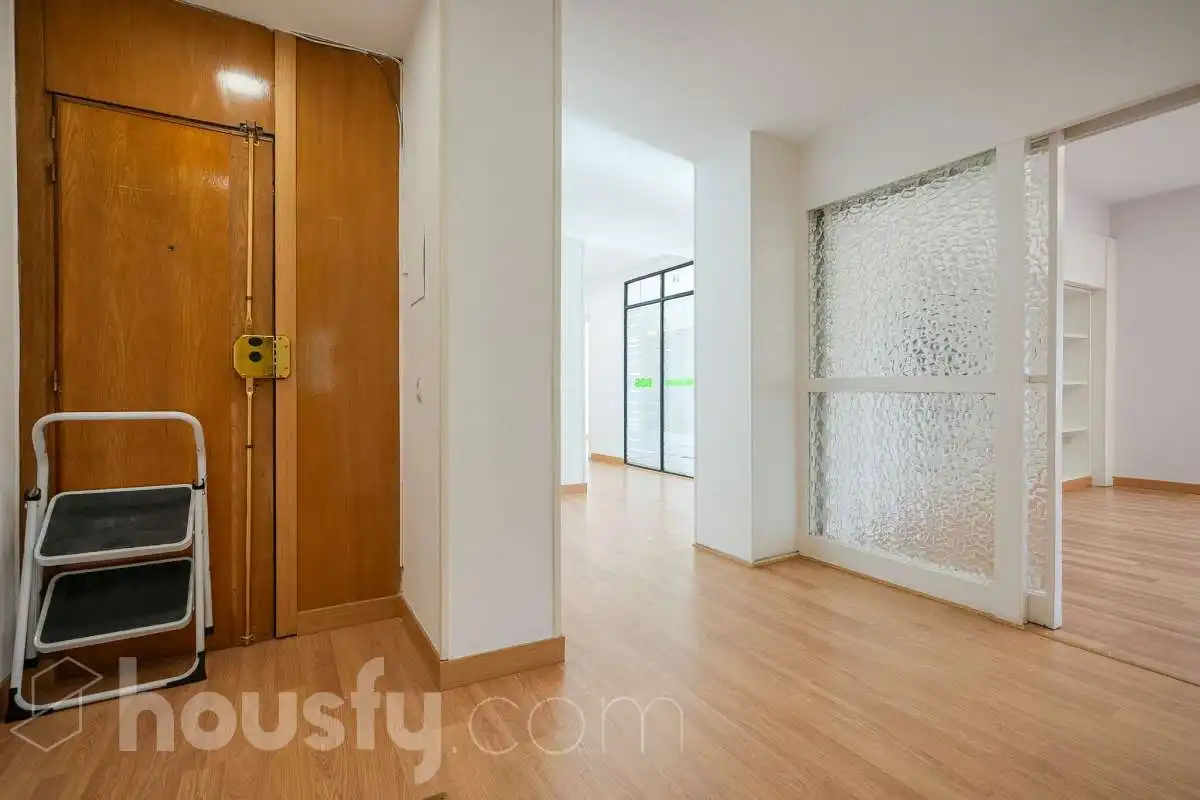 Piso en venta en Madrid con Aire acondicionado, Calefacción y Terraza