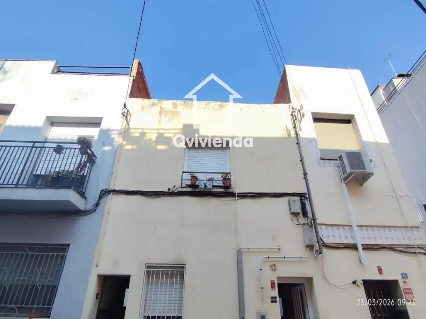 Vista exterior de Pis en venda en Sabadell