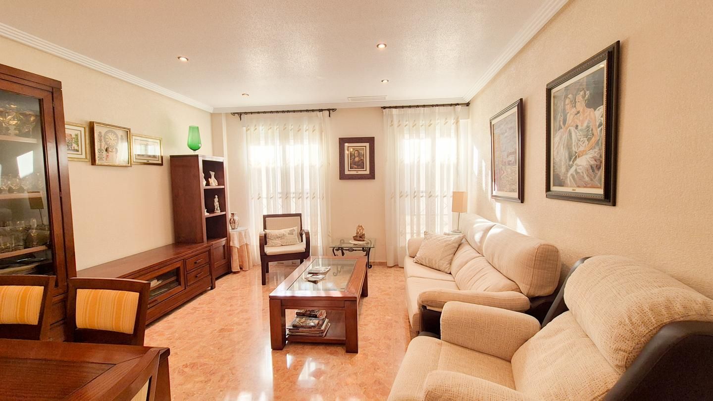 Flat for sale in Plaza Crevillente - Antiguos Juzgados - El Asilo