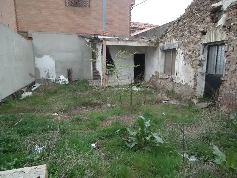 Wohnbaugrundstück zum Verkauf in Pedrezuela, imagen 2