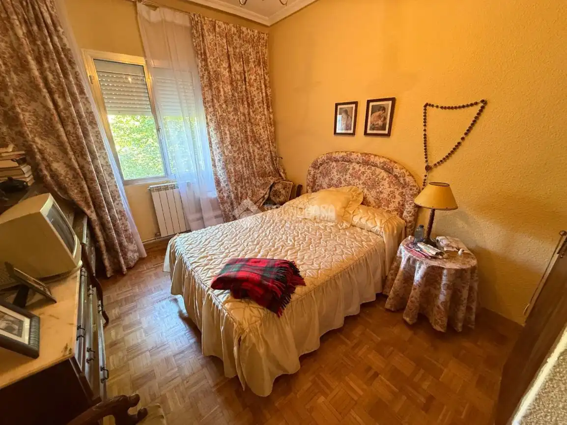 Habitación de Piso en venta en Talavera de la Reina con Aire acondicionado, Calefacción y Amueblado
