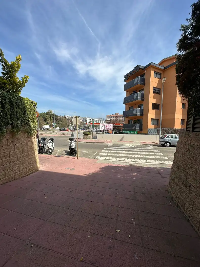 Mixt residencial en venda a Avinguda de Fenals 42, imagen 28