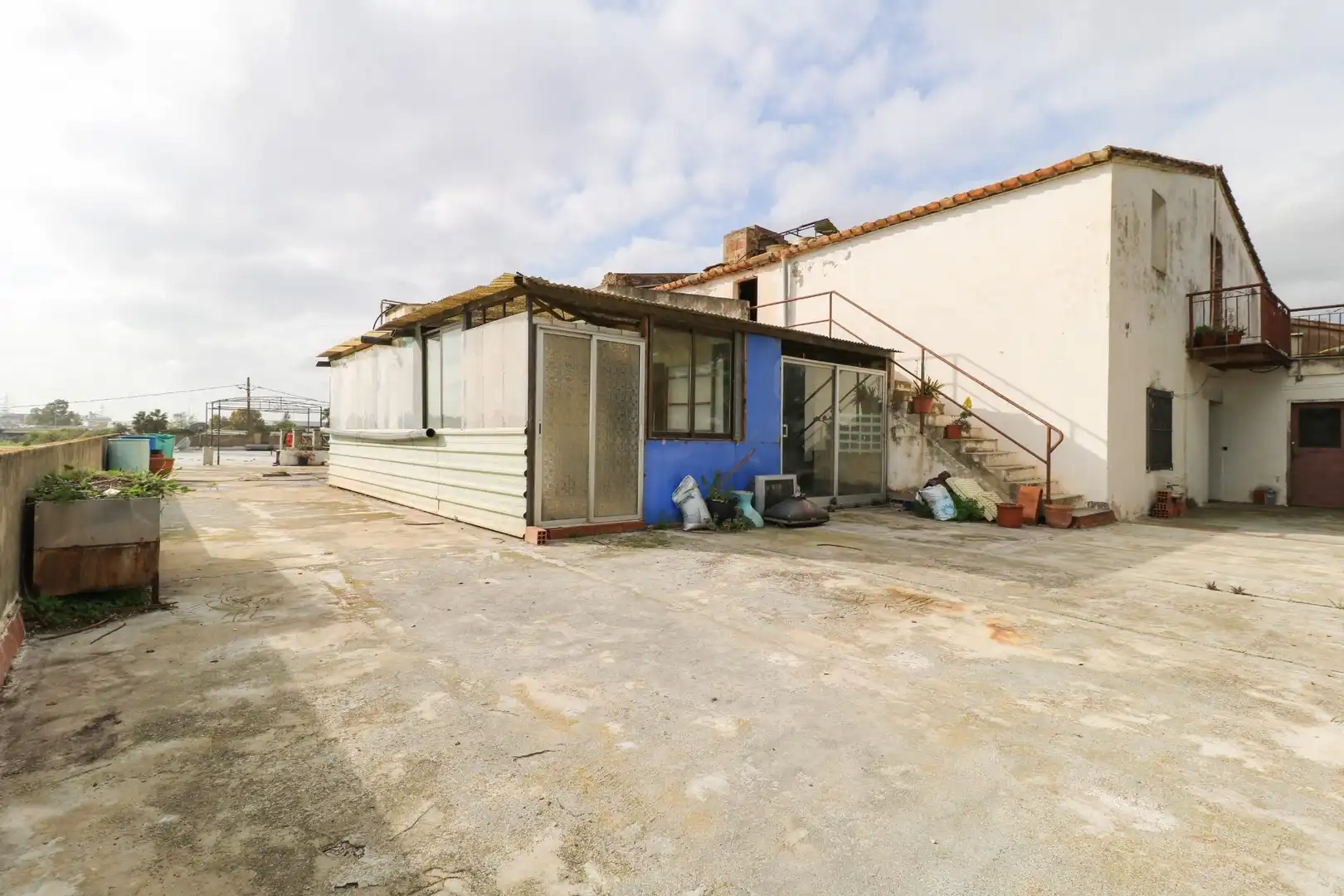 Exterior view of Country homes for sale in Sant Boi de Llobregat  with Private garden, Terrace and Storage room