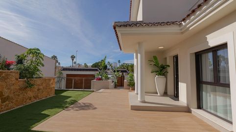 Villa de nueva construcción situado en la urbanización Doña Pepa  Ciudad Quesada. Preciosa villa de estilo tradicional e interiore, imatge 5