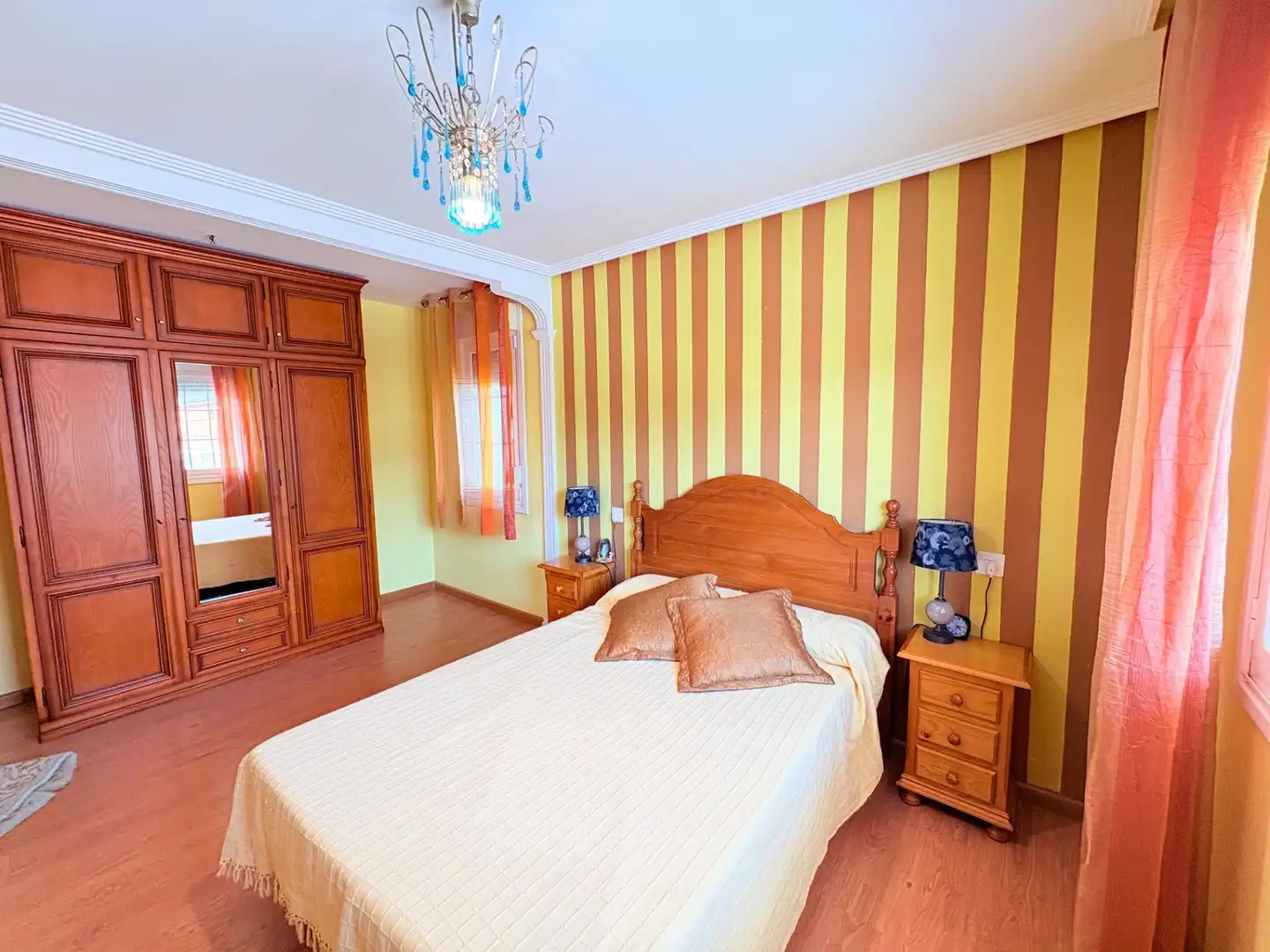 Habitación de Casa o chalet en venta en Ponferrada con Calefacción, Jardín privado y Terraza