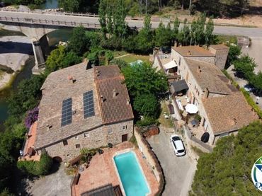 Casa con piscina en venta en Sant Miquel de Fluvià