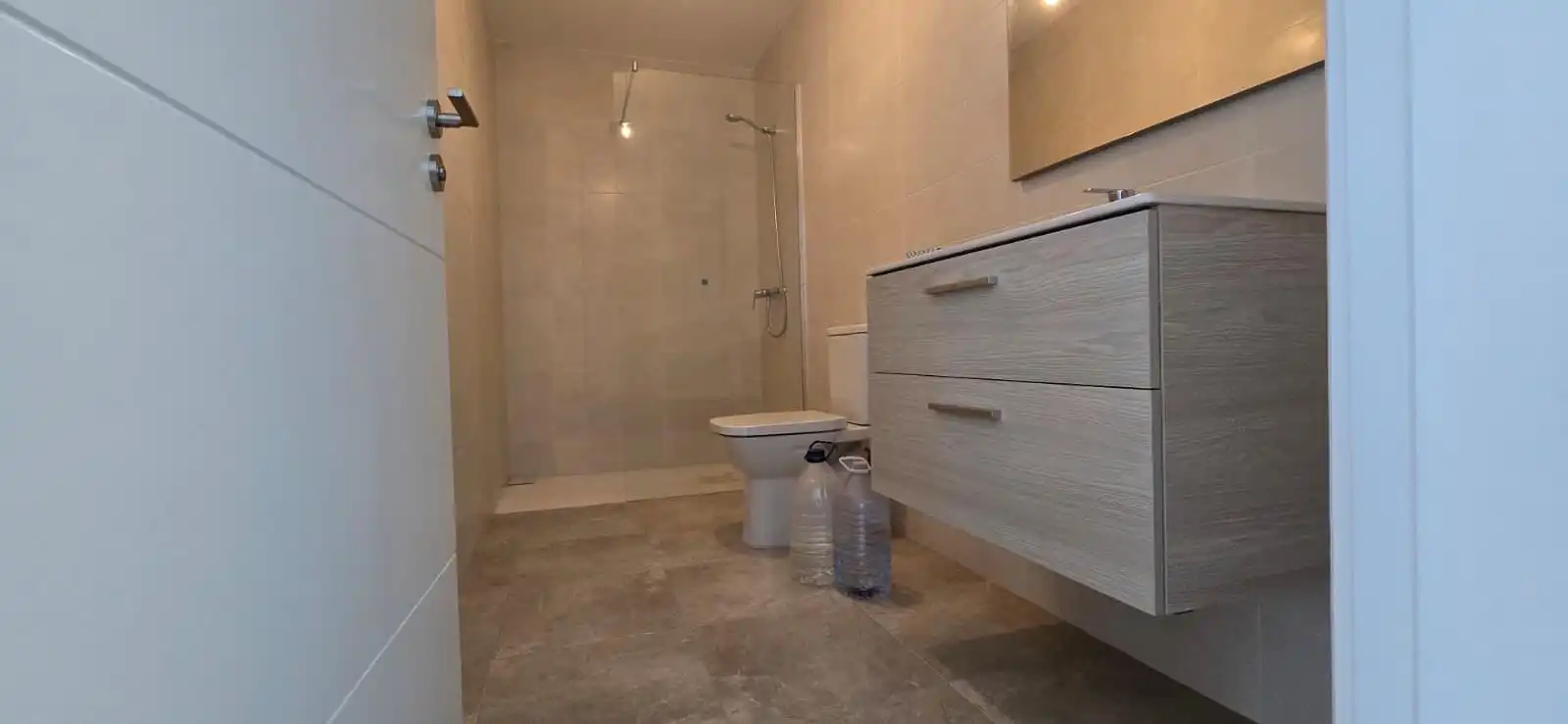 Baño de Piso en venta en San Francisco Javier - Argana Baja