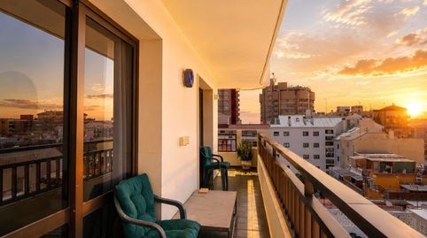 Foto 3 de Piso en venta en Calle Maria Barranco, Puerto Deportivo, Fuengirola