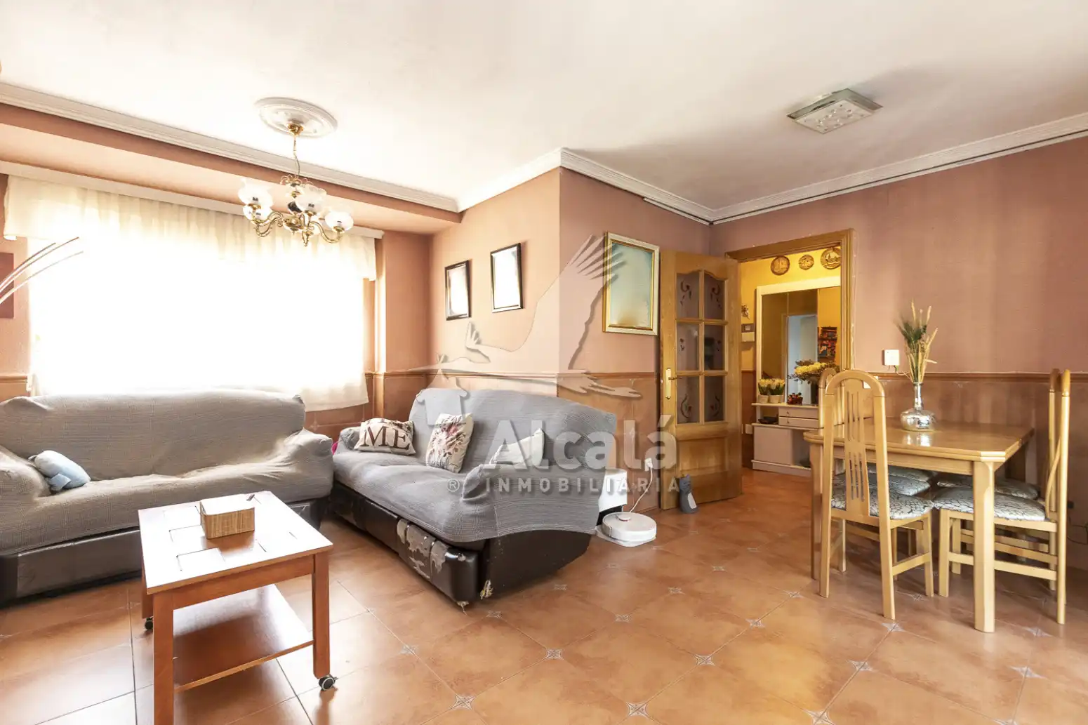 Sala de estar de Casa adosada en venta en Azuqueca de Henares con Aire acondicionado, Calefacción y Piscina