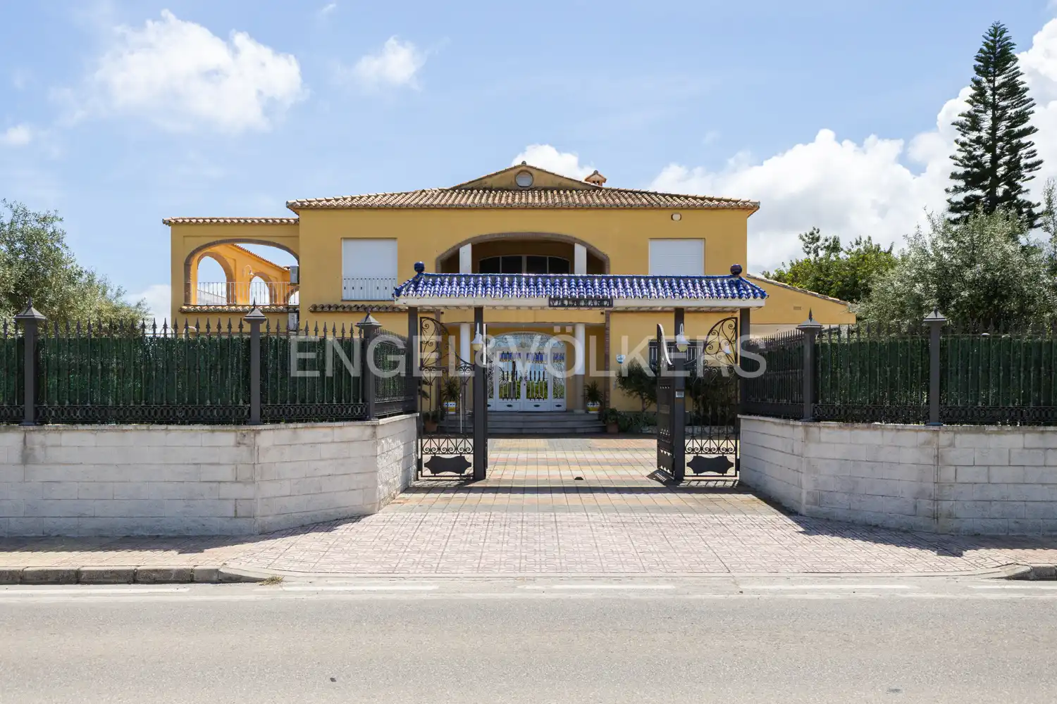 Vista exterior de Finca rústica en venta en Piles con Aire acondicionado, Calefacción y Jardín privado