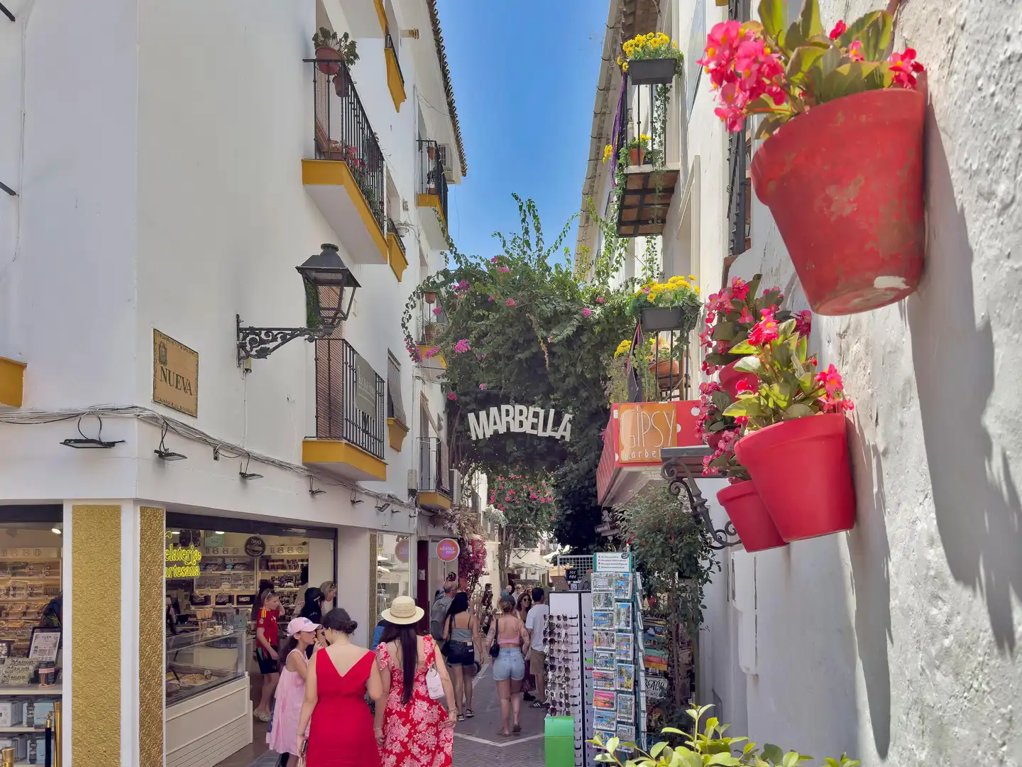 Exterior view of Buildings for sale in Marbella