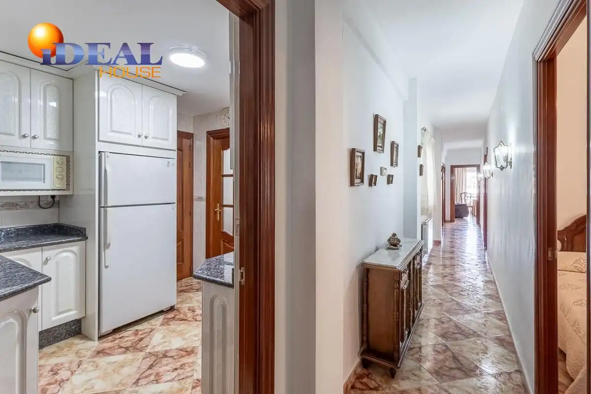 Flat with terrace for sale in Avenida DE MADRID 20, imagen 20